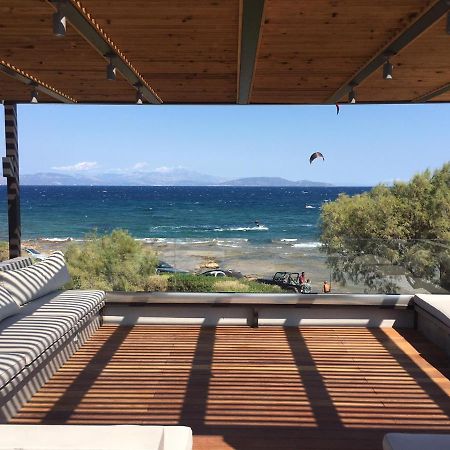 Windsurfing Seaside Apartment Artemida Exteriör bild