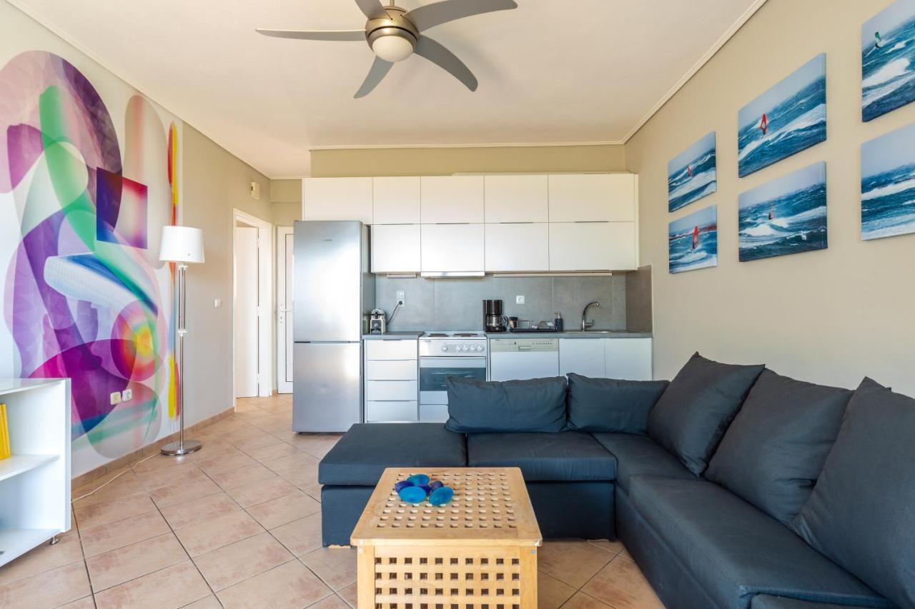 Windsurfing Seaside Apartment Artemida Exteriör bild